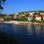 Limun تروغير