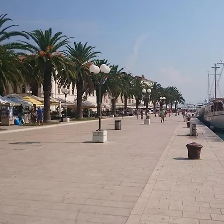 Limun Ferienhaus Trogir