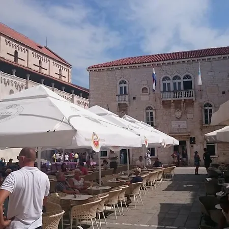 Limun Hébergement de vacances *